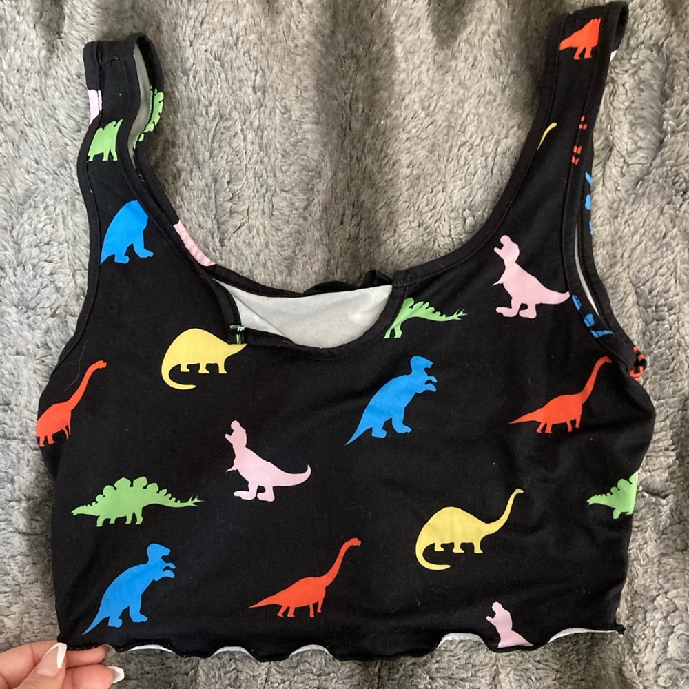 Sold|Shein Dinosaur Croptop